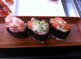 Gosu Sushi food