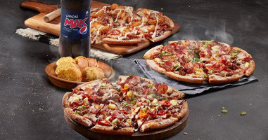 Domino's Pizza Te Awamutu food