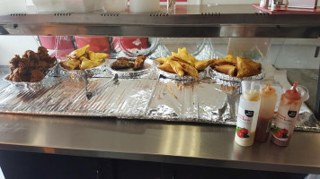 Lazeez Indian Takeaway food