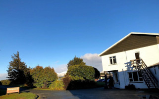 Fiordland National Park Lodge outside