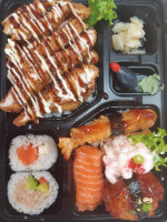 Arirang Sushi food