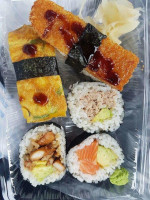 Sushi Bay food