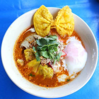 Khok Kloi Tom Yam Noodles With Eggs food