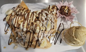 Hks Waffle Gelato food