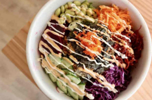 Ola Poke Fresh And Healthy Poke House food