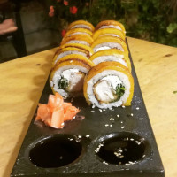 Cima Sushi food