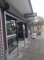 Pizza Hut Otara food