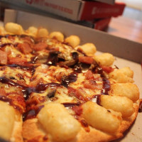 Pizza Hut food