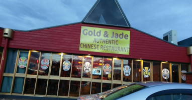 Gold Jade outside