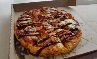 Pizza Hut Dunedin North food