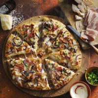 Domino's Pizza Masterton food