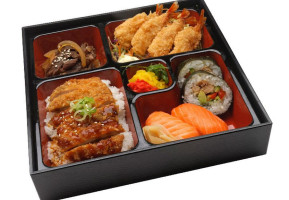 St Pierres Sushi Bento Bowl (cable Car) food