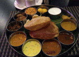 Athidhyam food