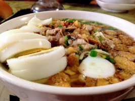 Popoy's Batchoy food