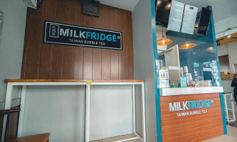 Milk Fridge La Trinidad inside