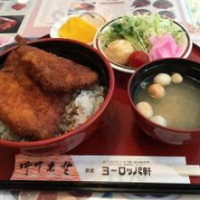 ヨーロッパ Xuān Dūn Hè Yì Qián Diàn food