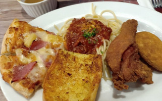 Shakey's Kalibo food