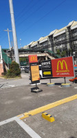 Mcdonald's Lipa Ayala outside