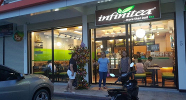 Infinitea outside