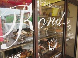 Patisserie Rond To food