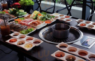 All 4 U Unlimited Grill Shabu Shabu food