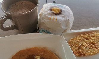 Mcdonald's Alabang West food