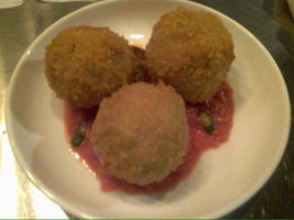 Oxygen Restaurant Bar Lounge food