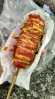 Gorae Hotdog outside