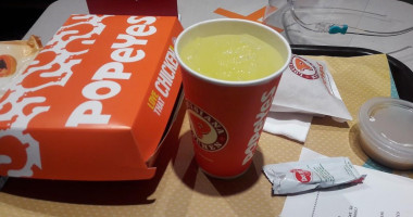 Popeyes Chicken Sm Southmall inside