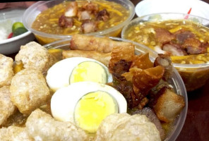 Vj Batangas Lomi House food