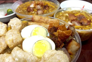 Vj Batangas Lomi House food