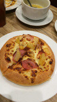 Pizza Hut Vista Mall Las Piñas food