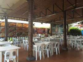 Pusok Barbeque inside