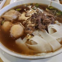 Sen Lek Thai Noodle food