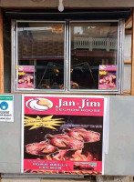 Jan-jim Lechon House food