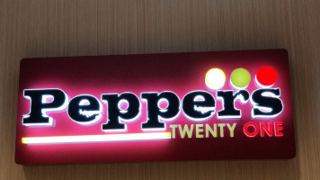 Peppers Twenty One At Widus And Casino Clark food