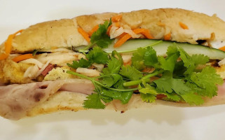 Bánh Mì Kitchen Clark Center food