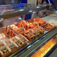 Auntie Anne's food