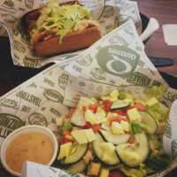 Quiznos food