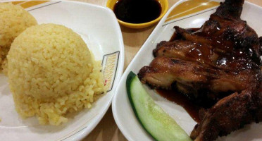 Hainanese Delights food