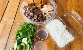 Layla Thực Phẩm Sạch food