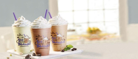 The Coffee Bean Tea Leaf food