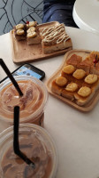 Maesri Thai Teas And Toasts food