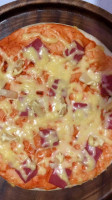 Shaina’s Pizza Mandaluyong Branch food