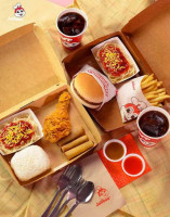 Jollibee food