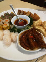 Orient Pearl Seafoods food