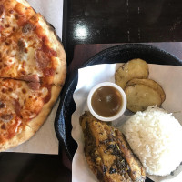 Pizza Republic food