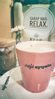 Cafe Syquia food