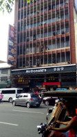 Starbucks Binondo outside