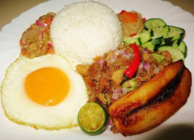 Sisig Republic food